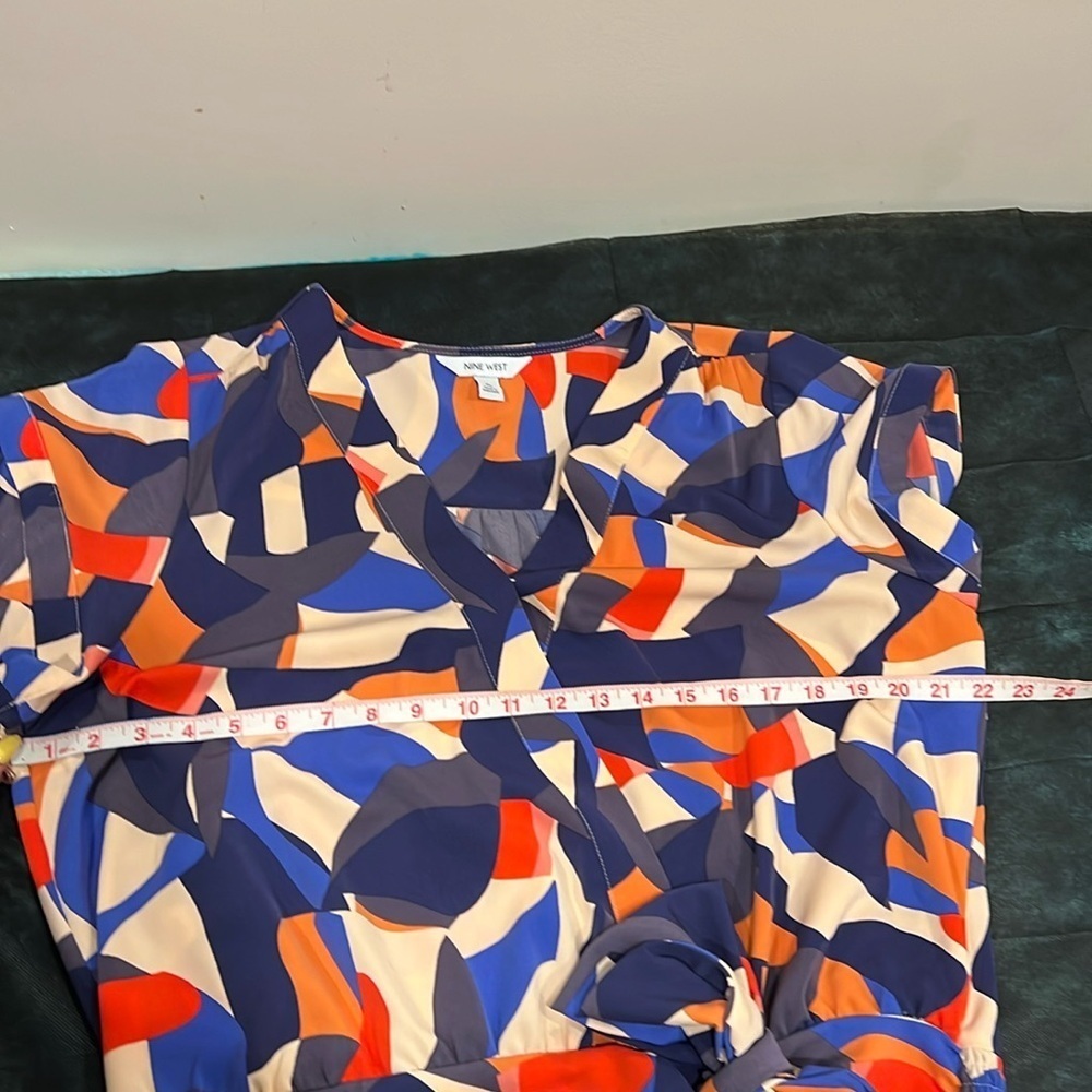 🔥Nine West Colorful Abstract Women's Top🔥 - Picture 5 of 6